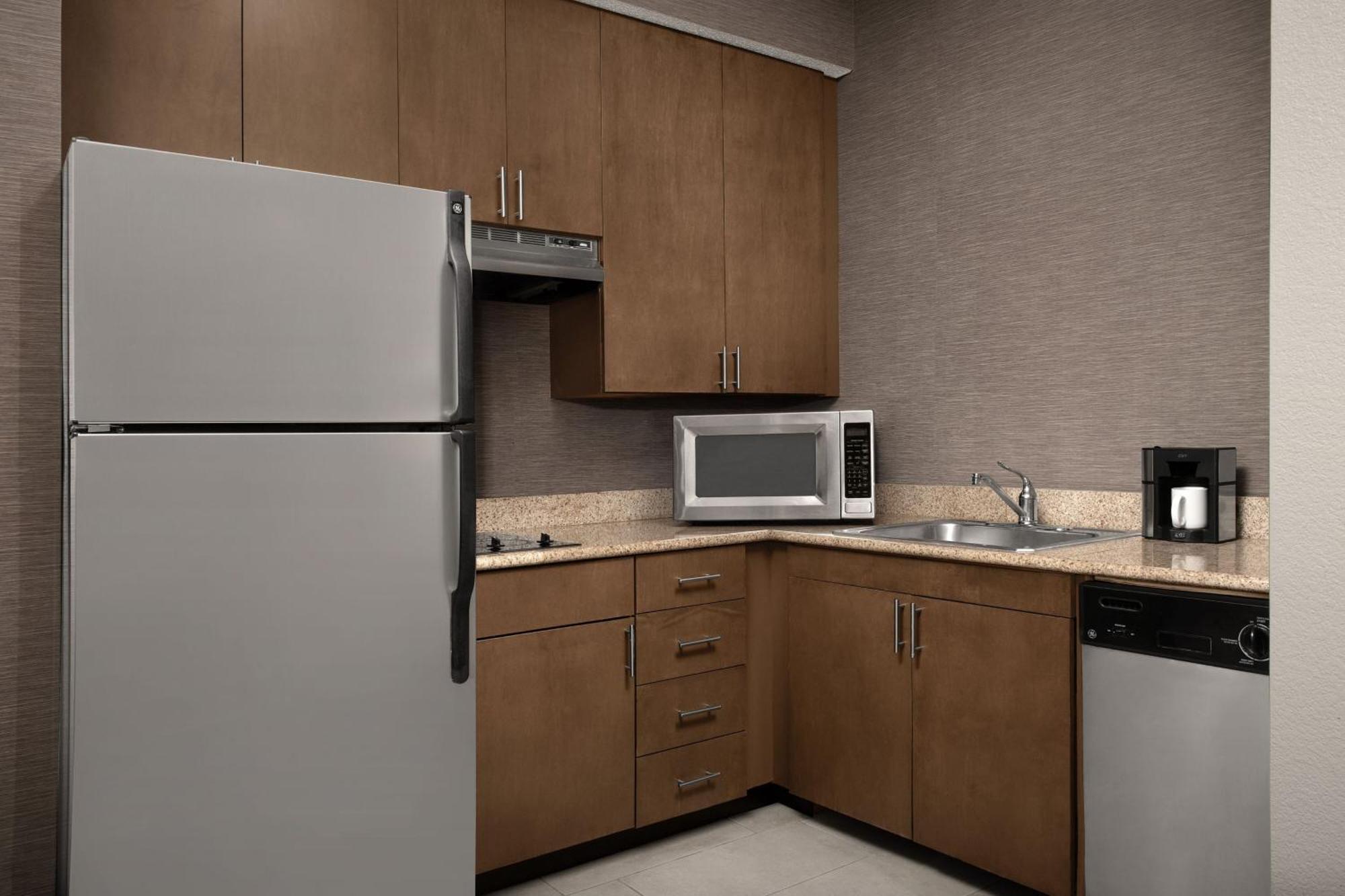 Residence Inn By Marriott Greensboro Airport Extérieur photo