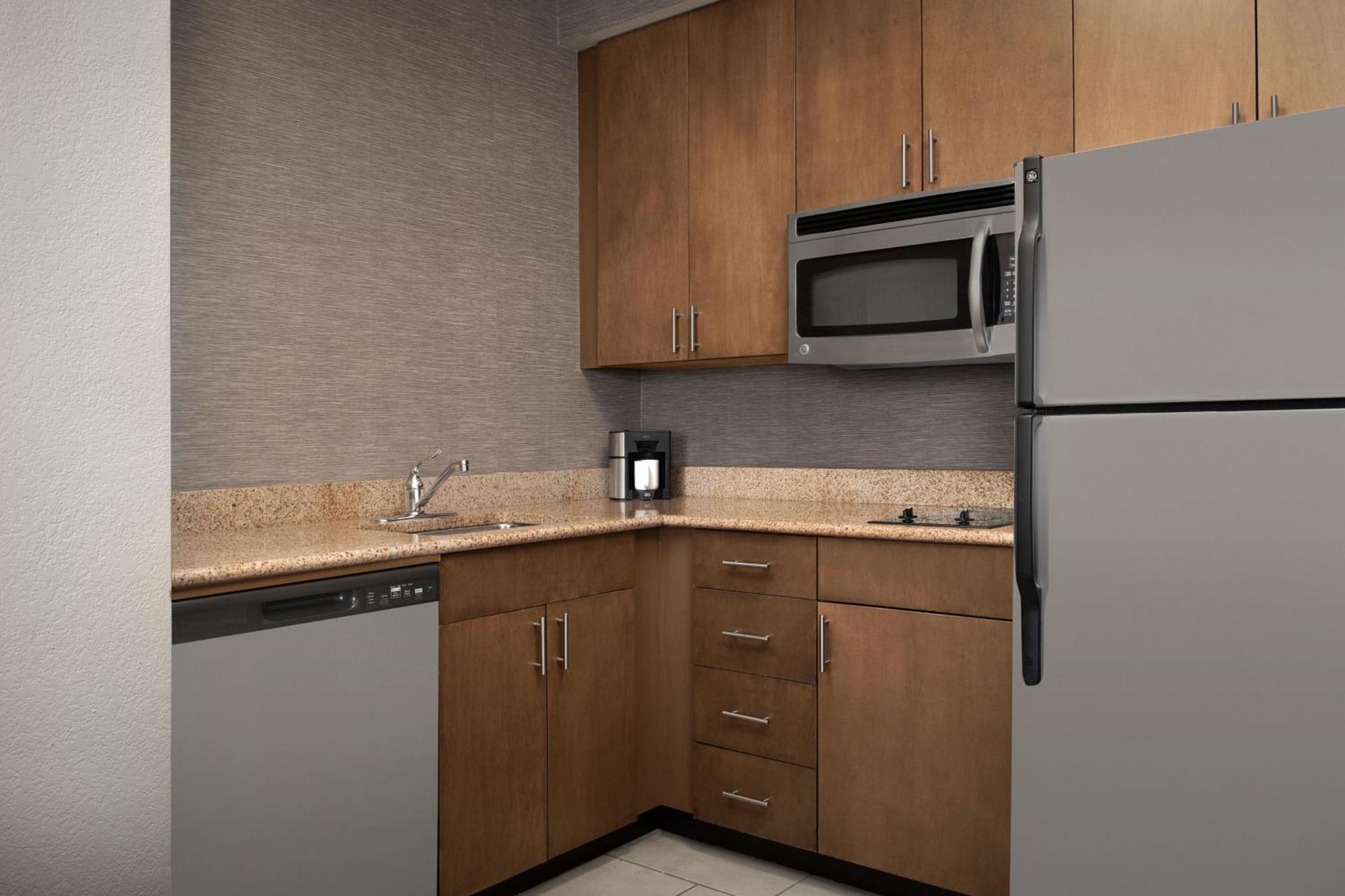 Residence Inn By Marriott Greensboro Airport Extérieur photo